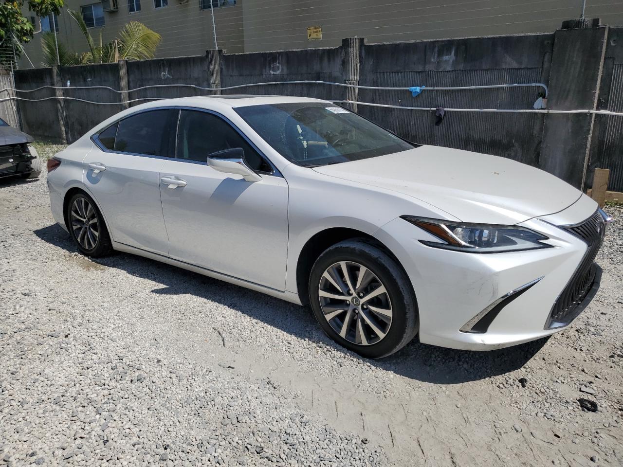 58ABZ1B11KU010868 2019 Lexus Es 350