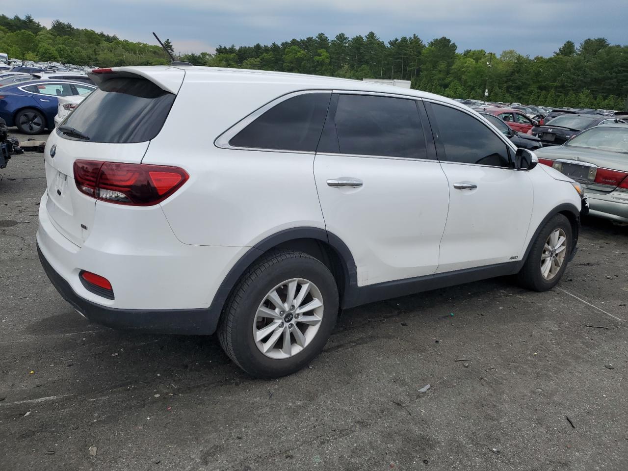 2019 Kia Sorento L vin: 5XYPGDA38KG540364