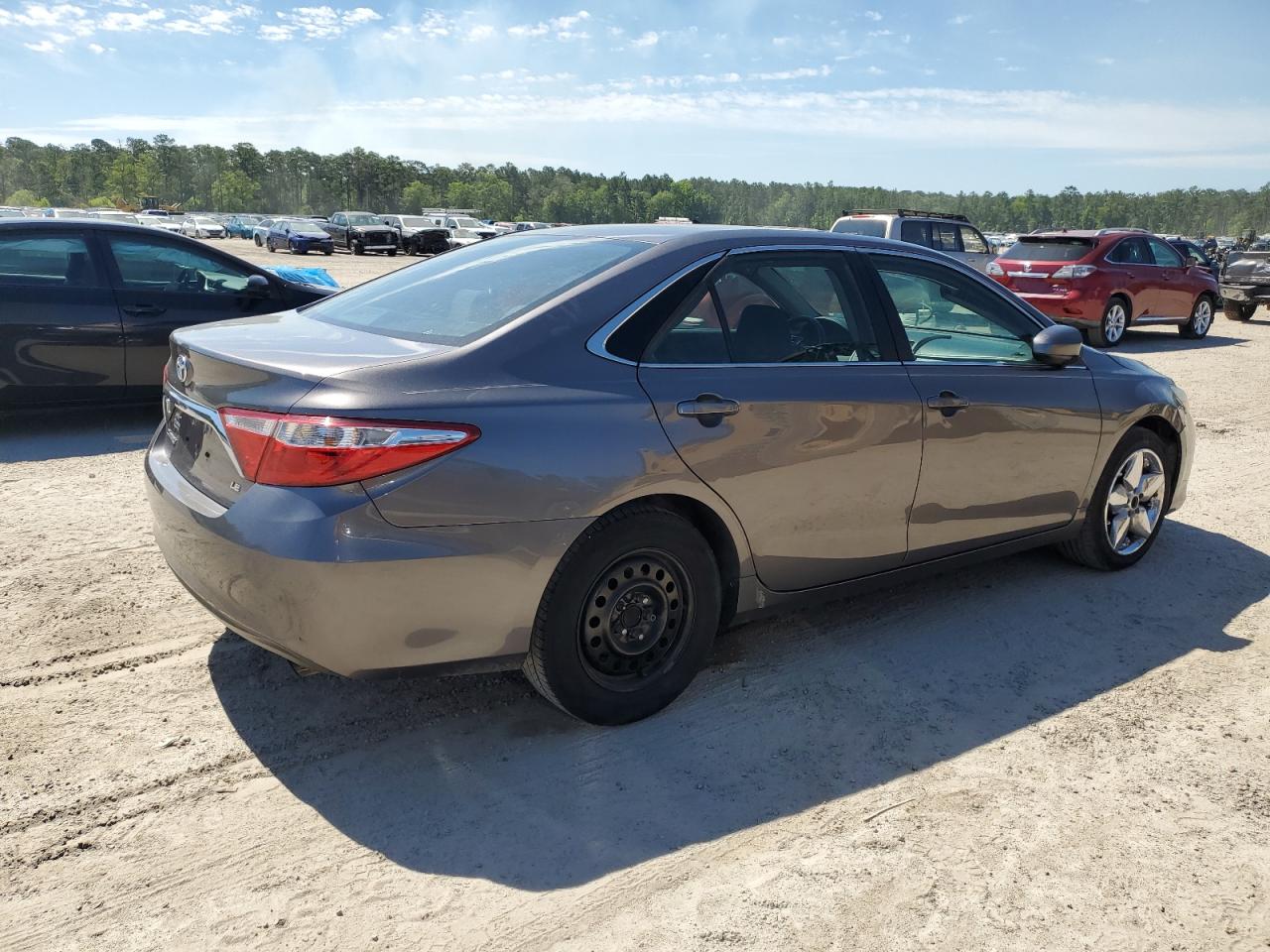 2017 Toyota Camry Le vin: 4T1BF1FK9HU655229