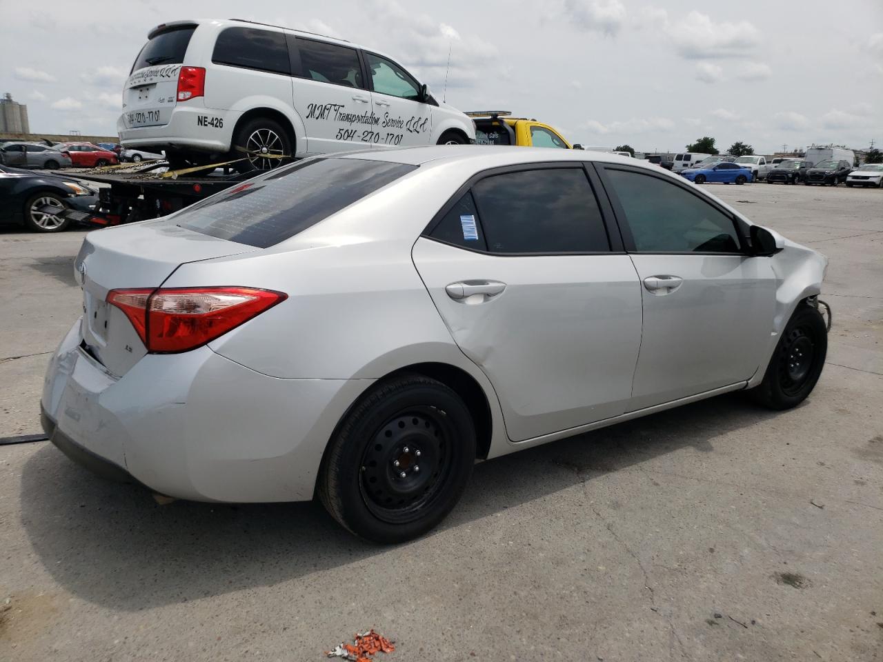 5YFBURHE7JP852788 2018 Toyota Corolla L