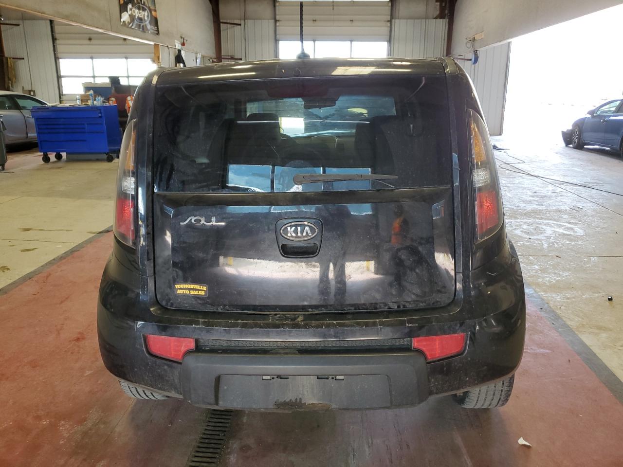 KNDJT2A23B7204387 2011 Kia Soul +