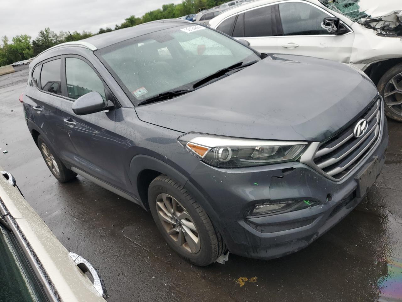 KM8J33A49HU390322 2017 Hyundai Tucson Limited