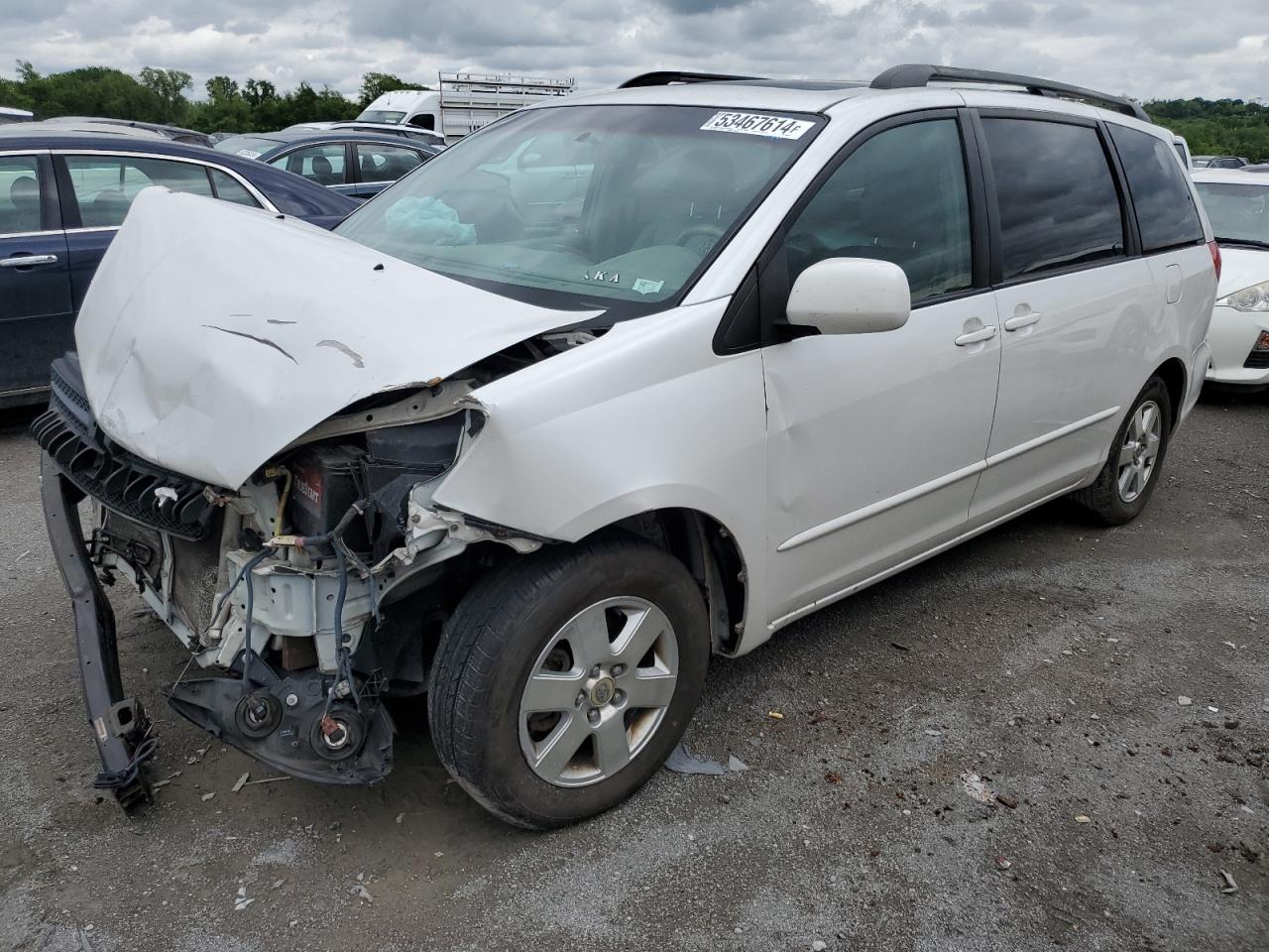 Toyota Sienna 2004 XLE