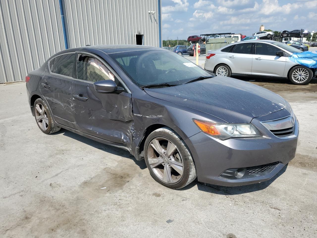 19VDE2E54FE000465 2015 Acura Ilx 24 Premium