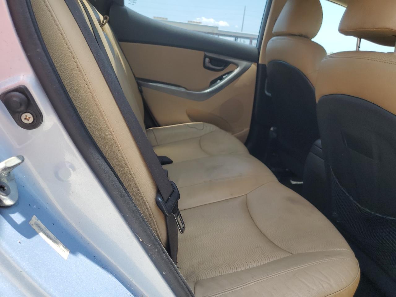 KMHDH4AE5CU206001 2012 Hyundai Elantra Gls