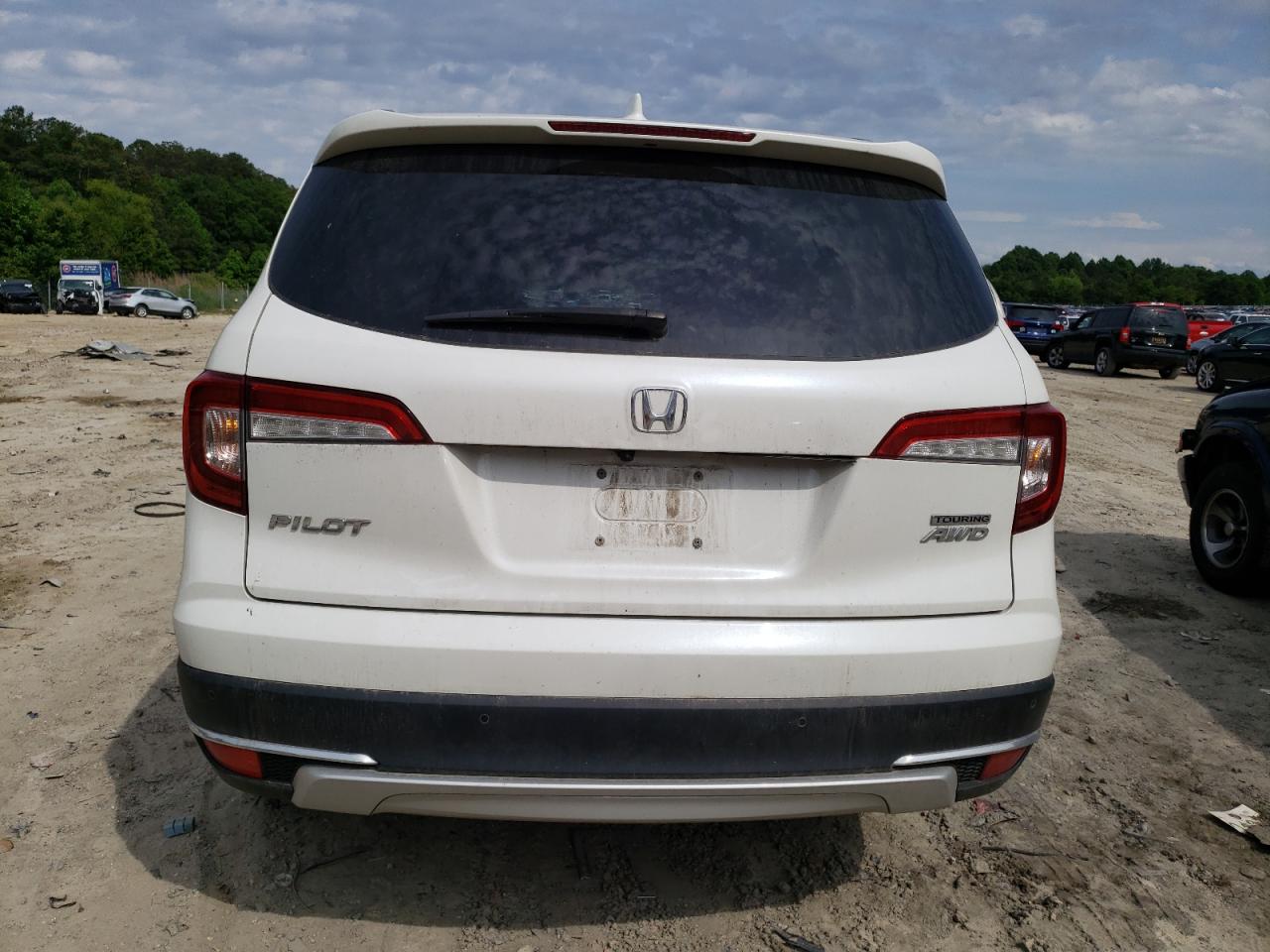 2019 Honda Pilot Touring vin: 5FNYF6H69KB081386