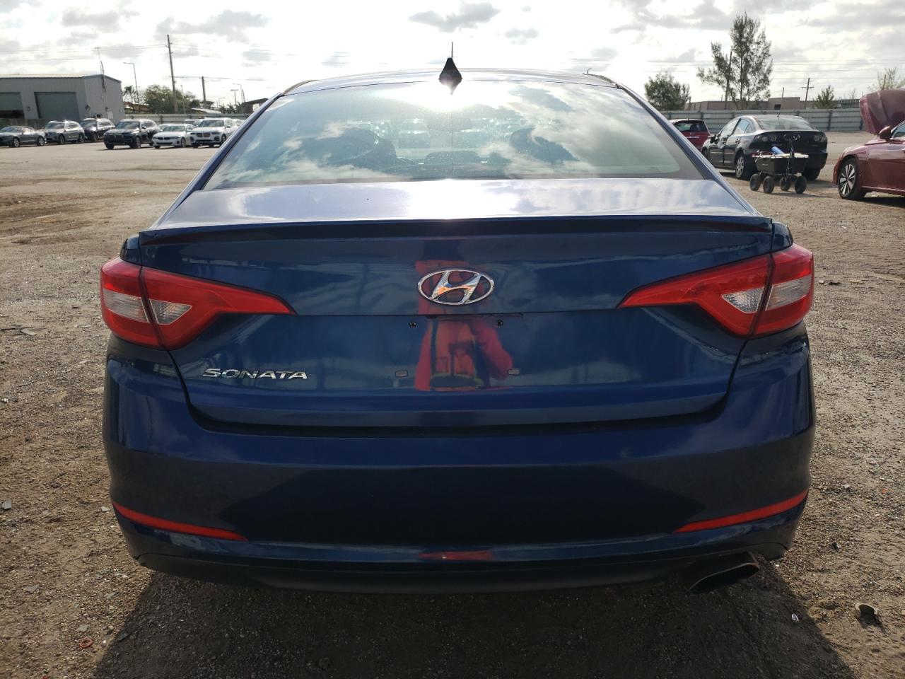 5NPE24AF7GH335635 2016 Hyundai Sonata Se