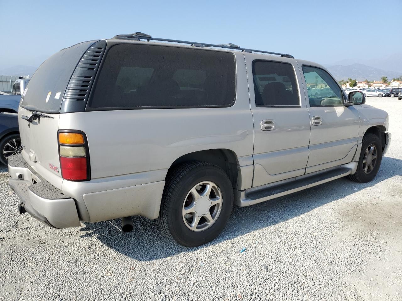 1GKFK66U45J151737 2005 GMC Yukon Xl Denali