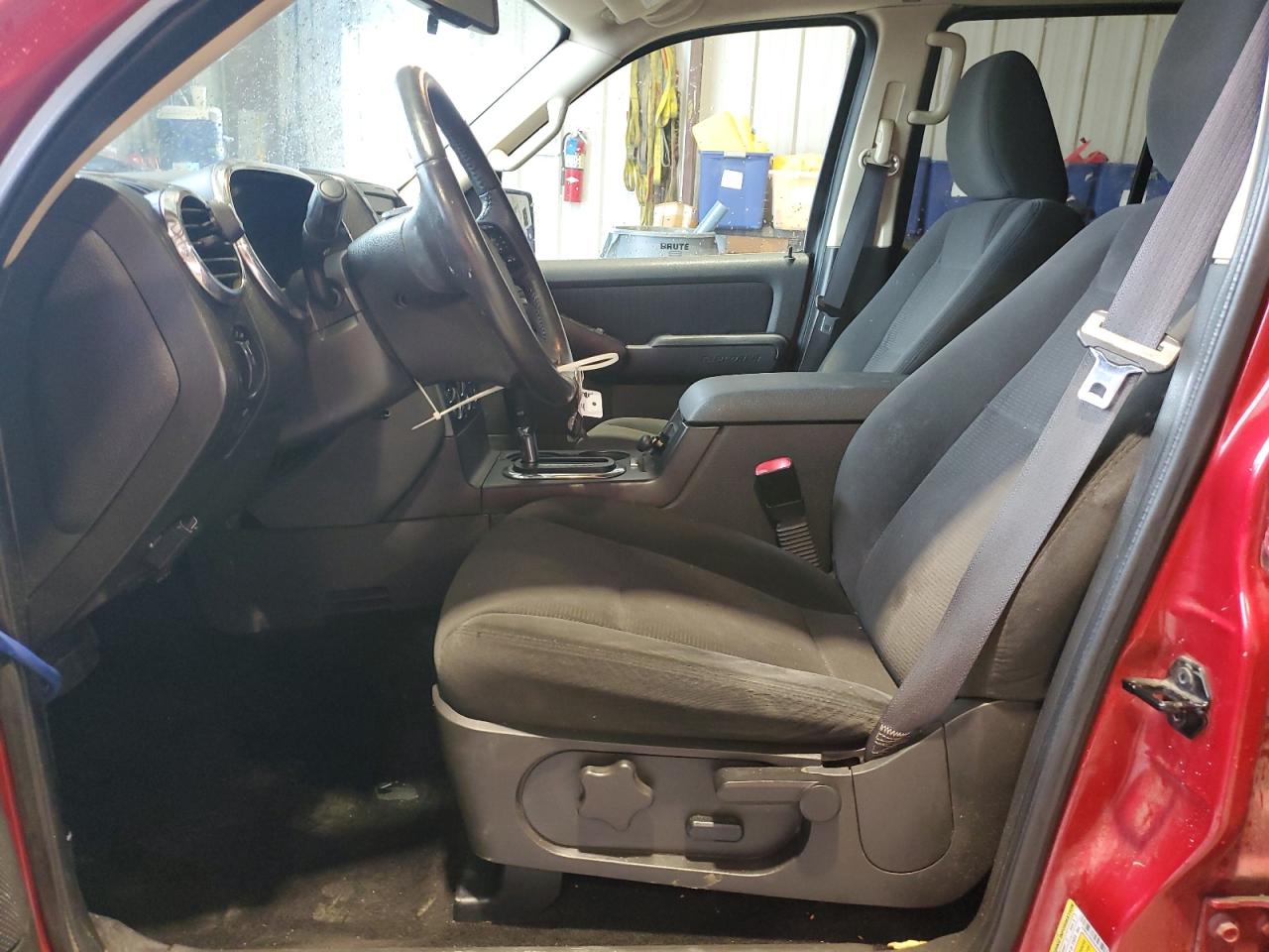 1FMEU7DEXAUA39435 2010 Ford Explorer Xlt