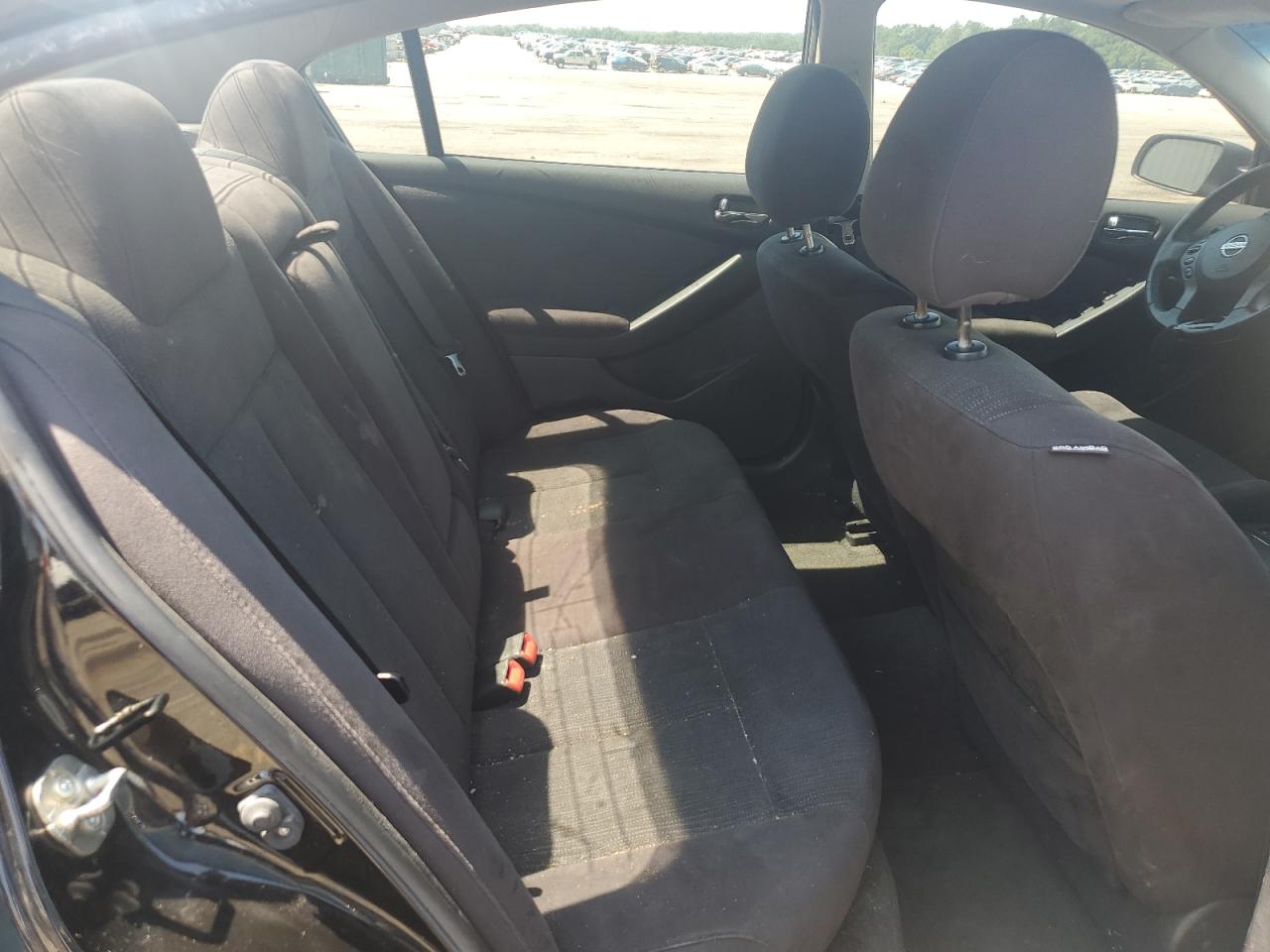 2012 Nissan Altima Base vin: 1N4AL2AP5CN413113