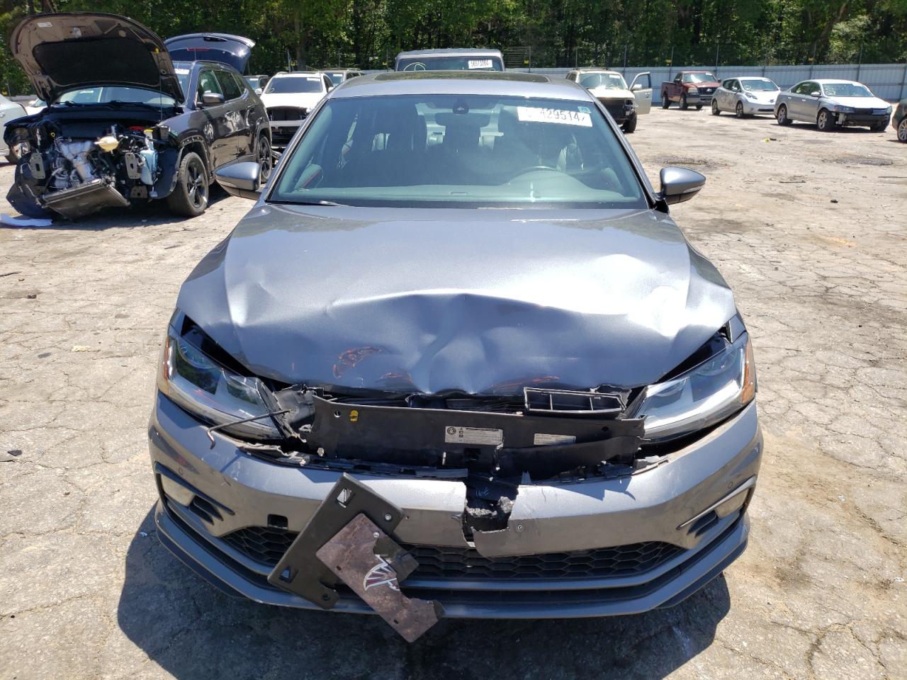 3VW5T7AJ4HM379572 2017 Volkswagen Jetta Gli