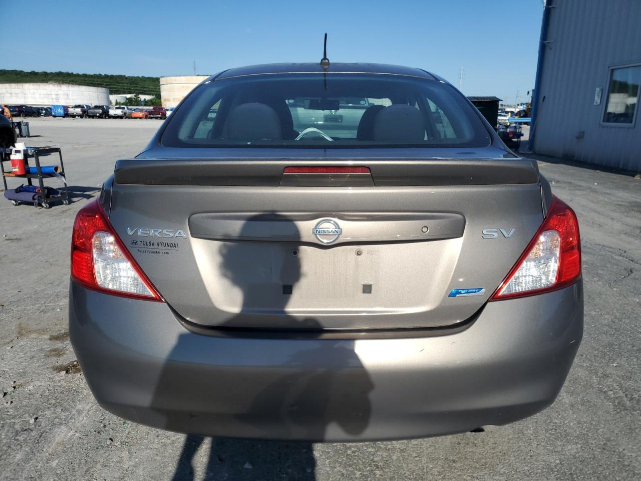 3N1CN7APXEL823003 2014 Nissan Versa S