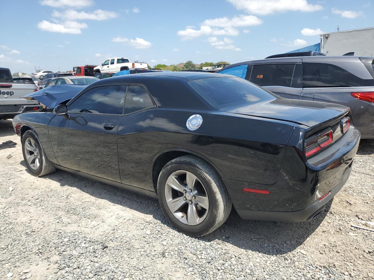 2C3CDZAG9HH587568 2017 Dodge Challenger Sxt