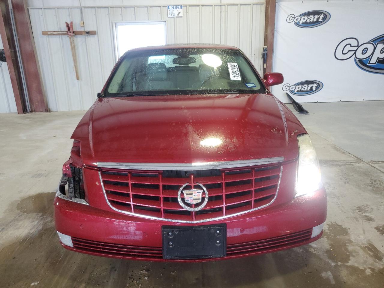 1G6KH5E65BU135548 2011 Cadillac Dts Premium Collection