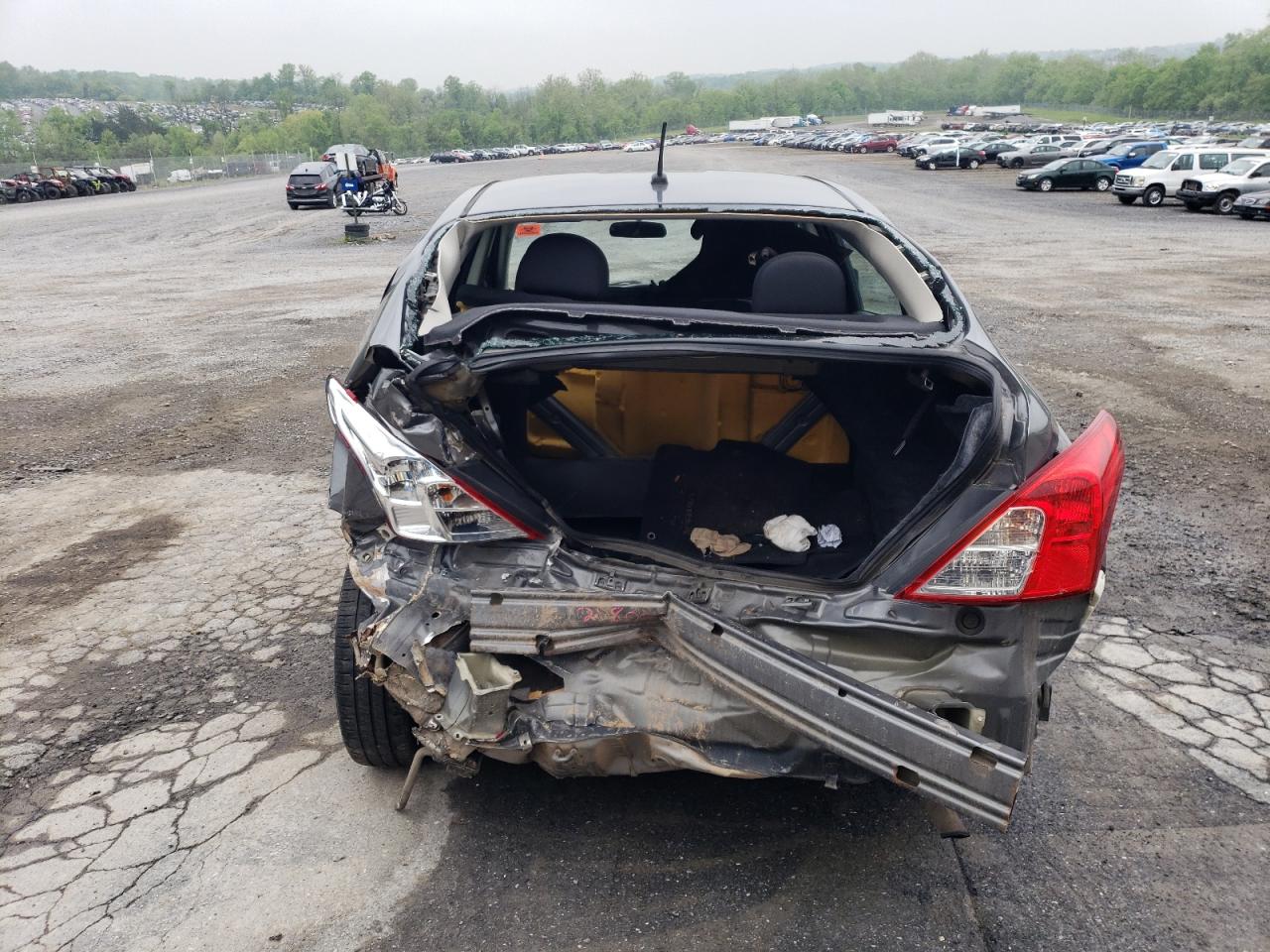 3N1CN7AP8HL906241 2017 Nissan Versa S