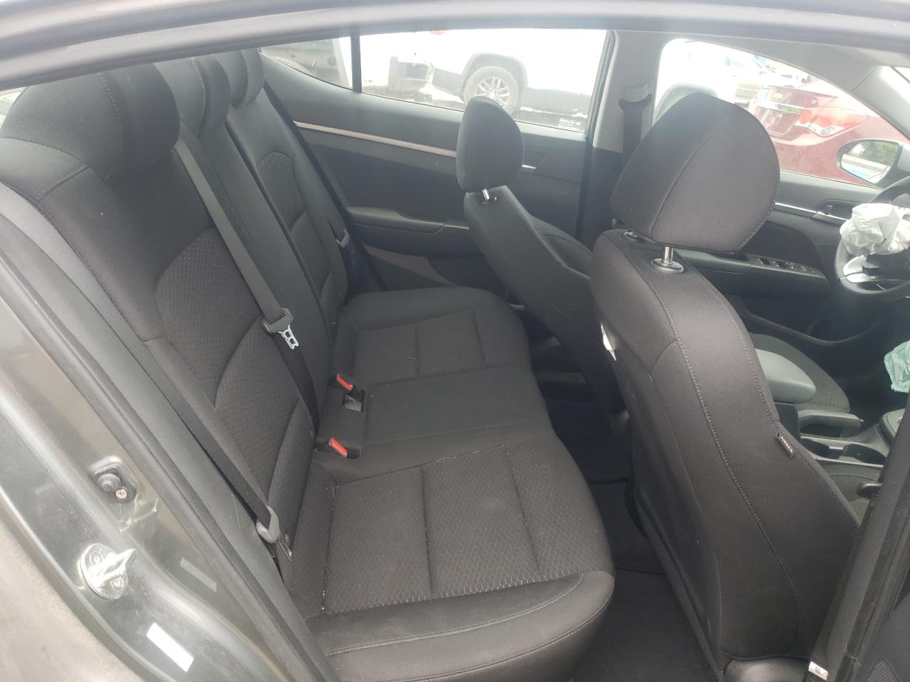 KMHD74LF7KU857850 2019 Hyundai Elantra Se