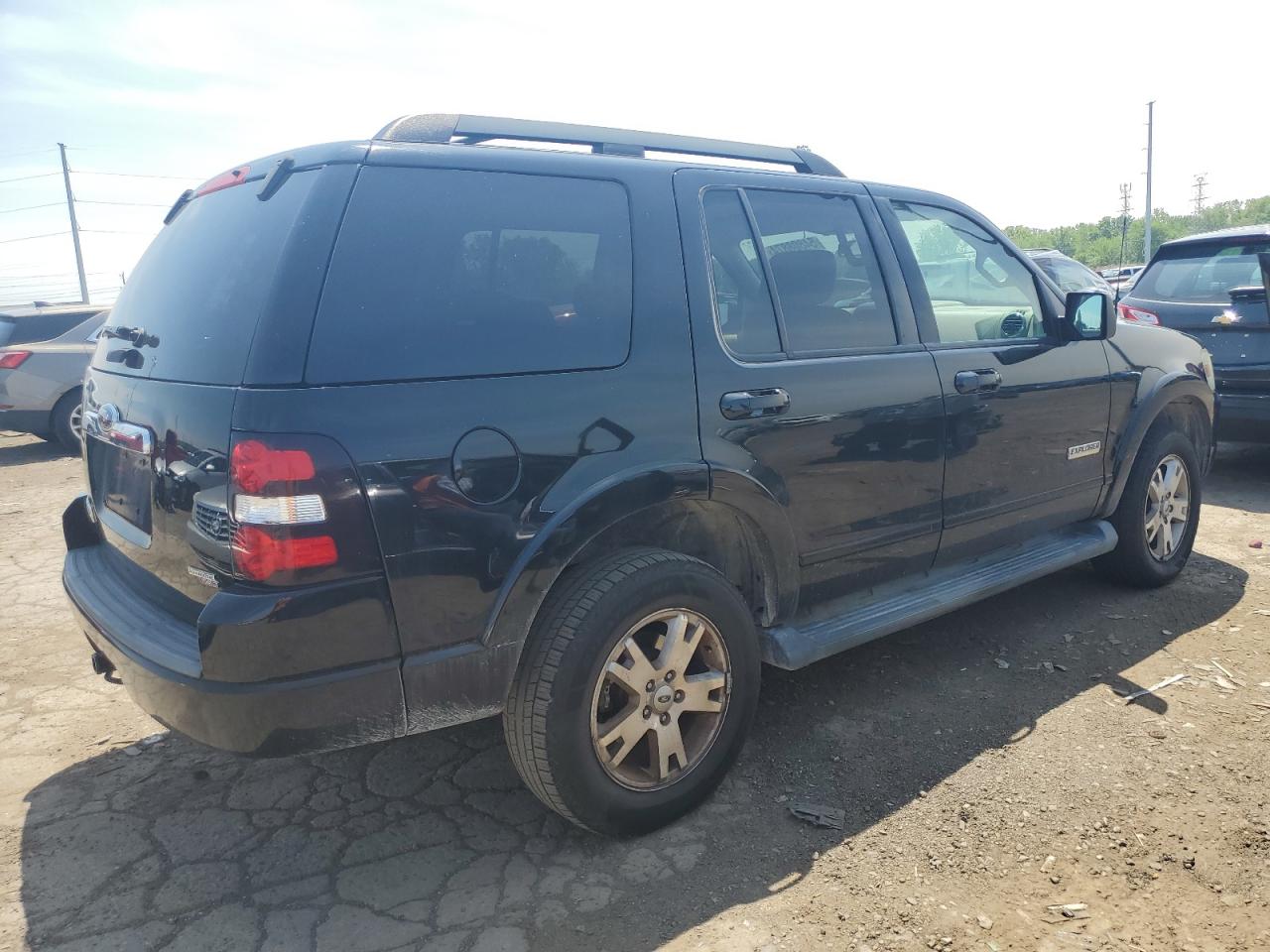 1FMEU63E67UA92928 2007 Ford Explorer Xlt