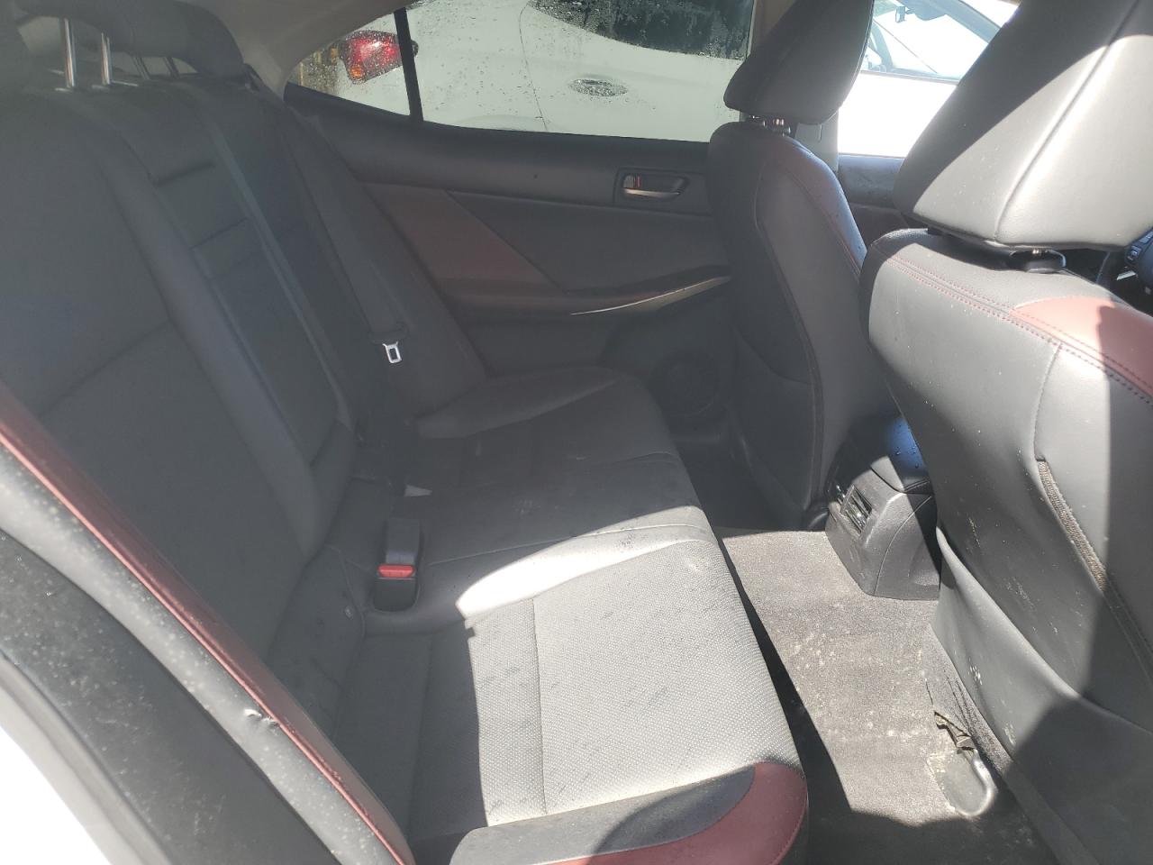 JTHBA1D27K5090971 2019 Lexus Is 300