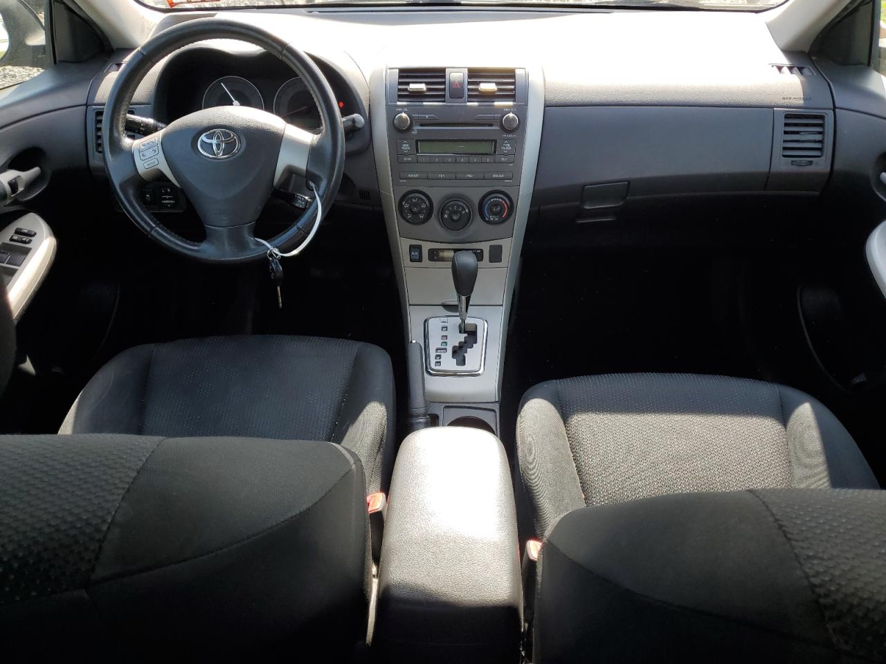 1NXBU4EE4AZ341724 2010 Toyota Corolla Base