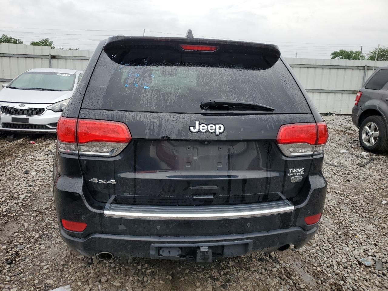 2018 Jeep Grand Cherokee Overland vin: 1C4RJFCG3JC322258