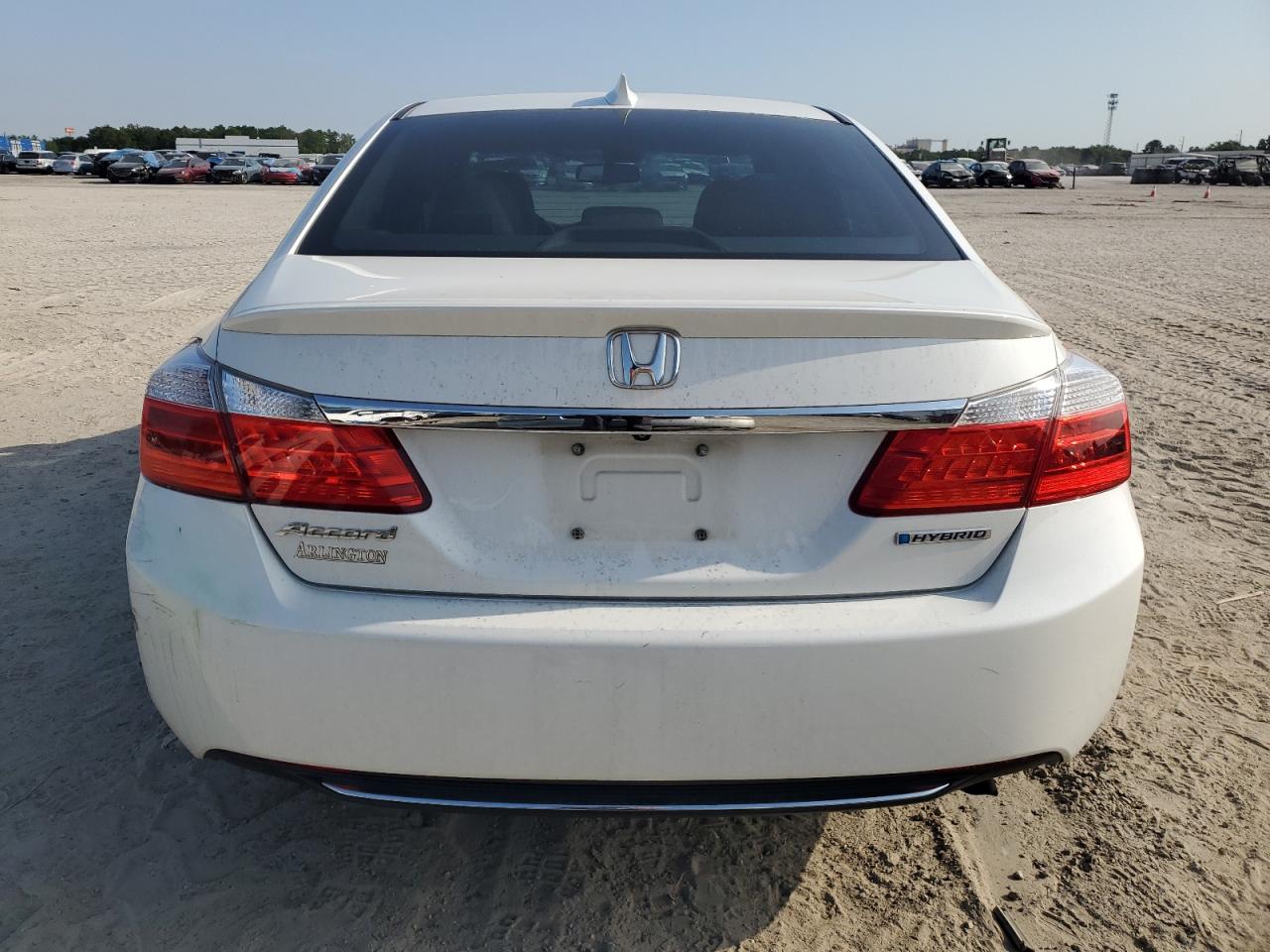 1HGCR6F51EA004831 2014 Honda Accord Hybrid Exl