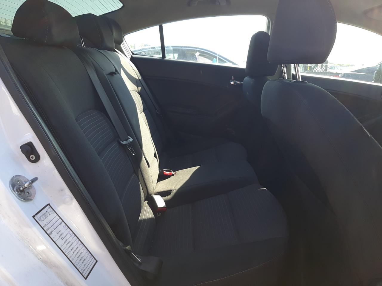 KNAFX4A69G5478346 2016 Kia Forte Lx