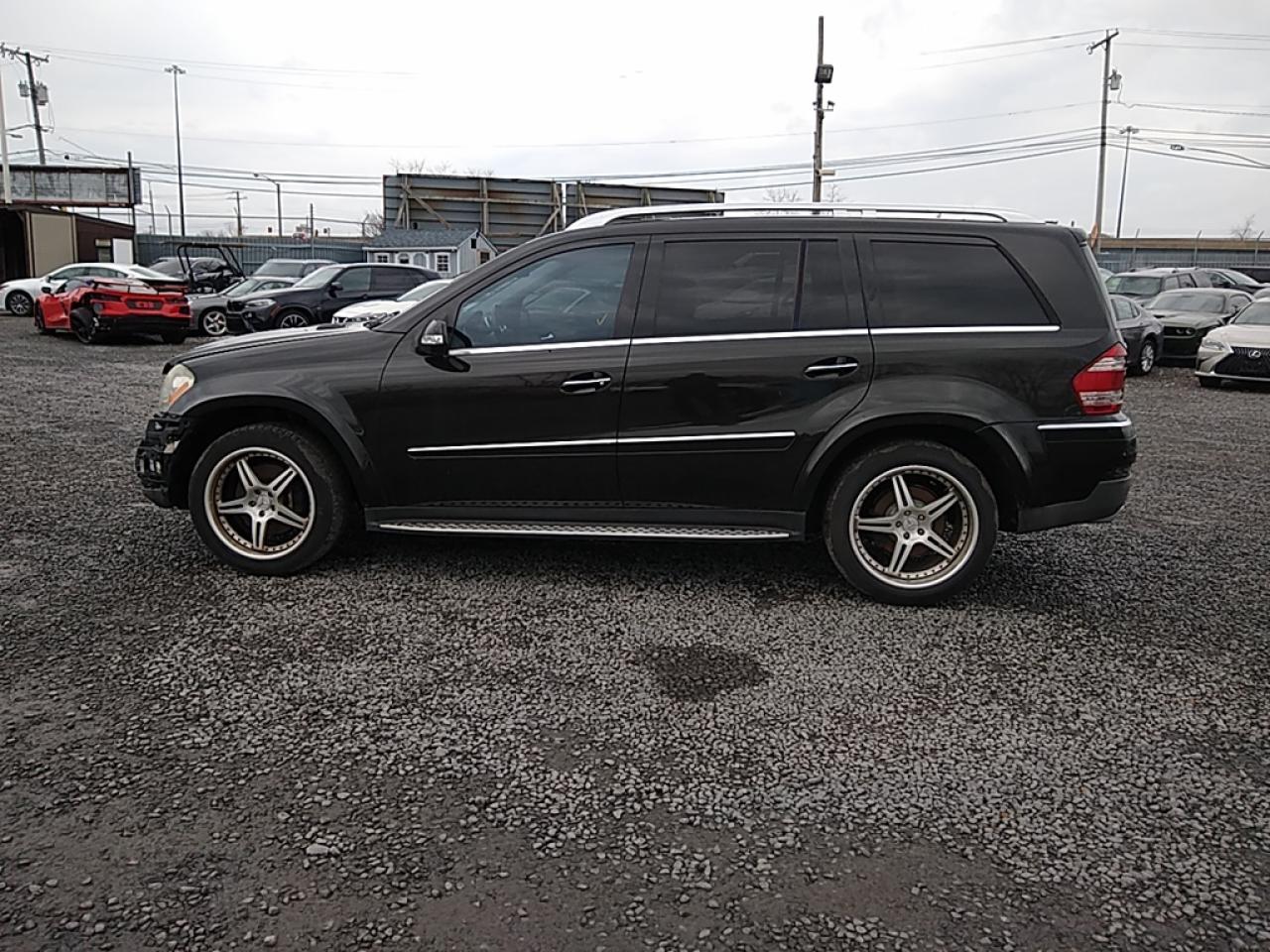 4JGBF86E38A378520 2008 Mercedes-Benz Gl 550 4Matic