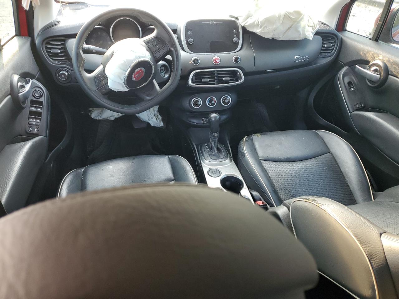 ZFBCFXCB9JP723195 2018 Fiat 500X Trekking