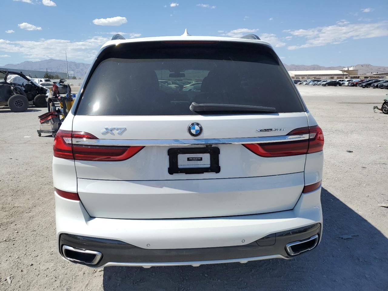 5UXCX4C52KLB40111 2019 BMW X7 xDrive50I