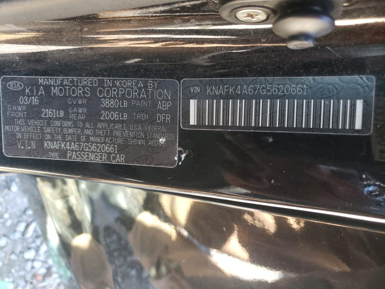 KNAFK4A67G5620661 2016 Kia Forte Lx