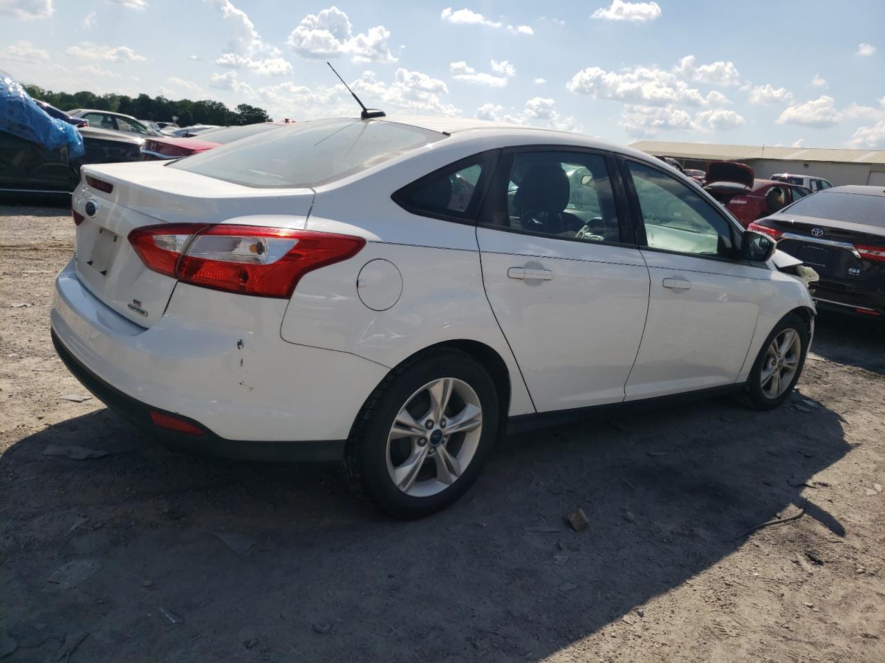 1FADP3F29EL375887 2014 Ford Focus Se