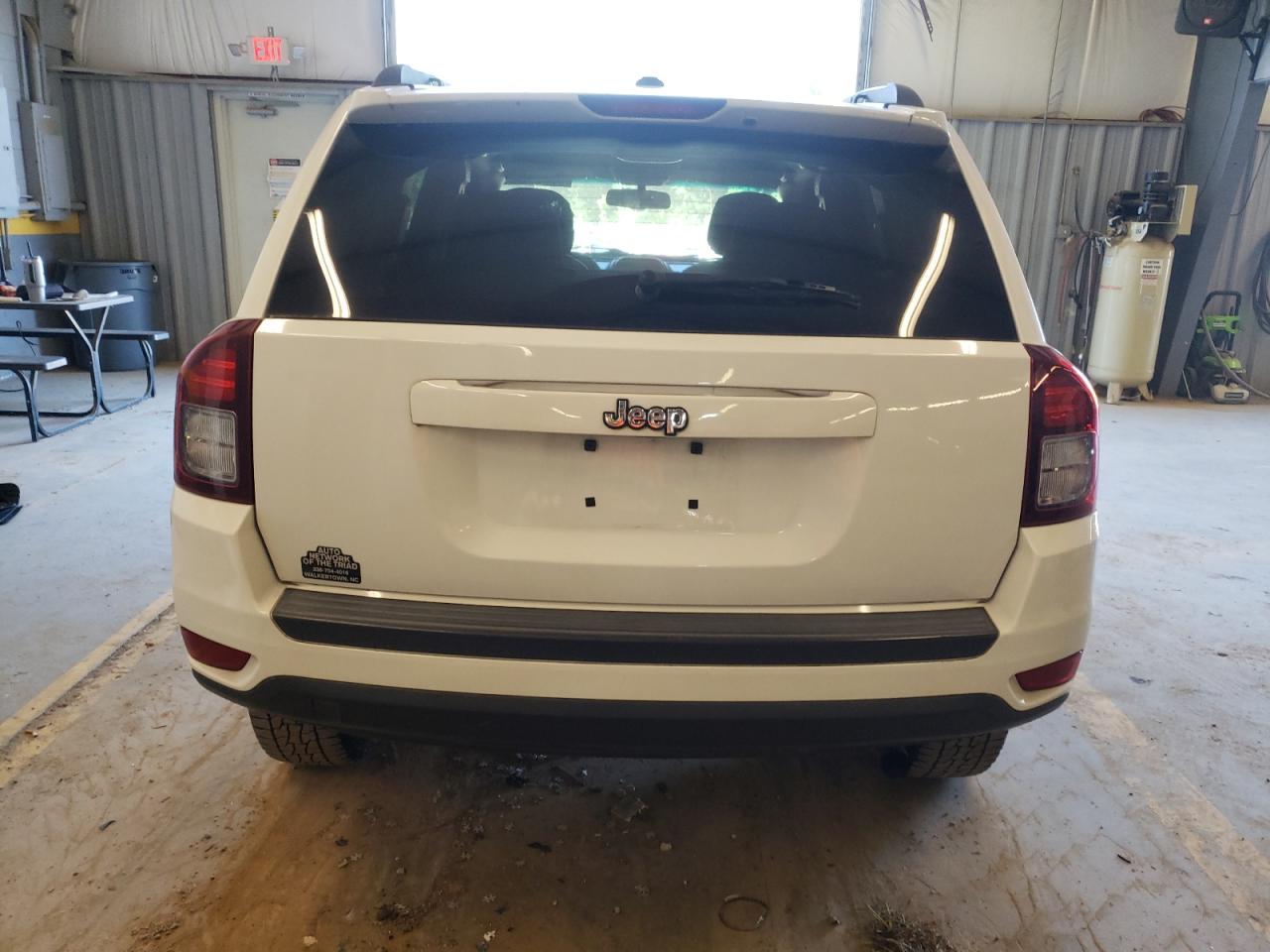 1C4NJCBA1GD621700 2016 Jeep Compass Sport