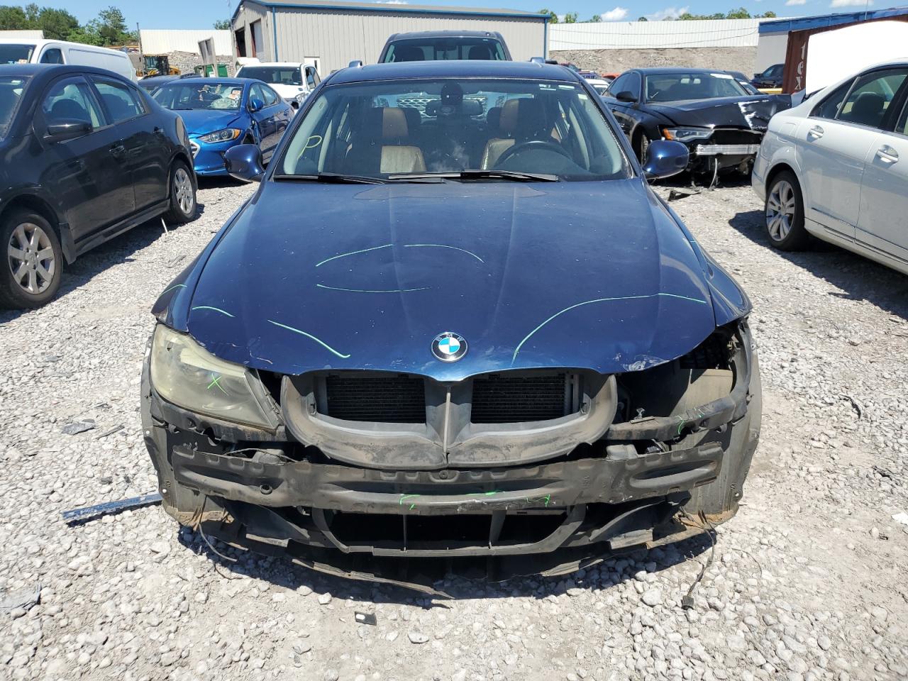 WBAPH7C58BE131445 2011 BMW 328 I