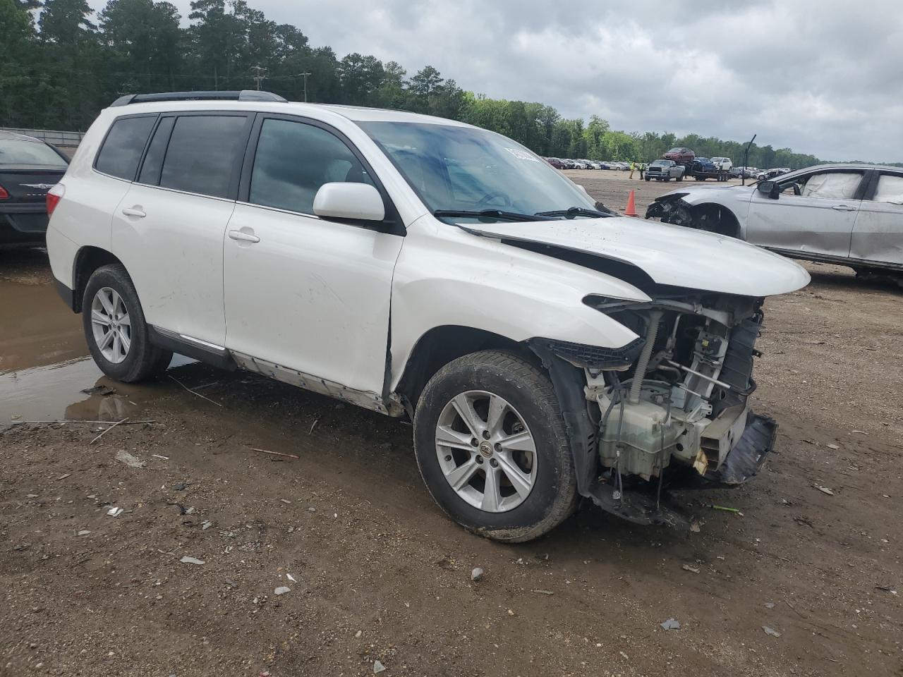 5TDZK3EH7DS107714 2013 Toyota Highlander Base