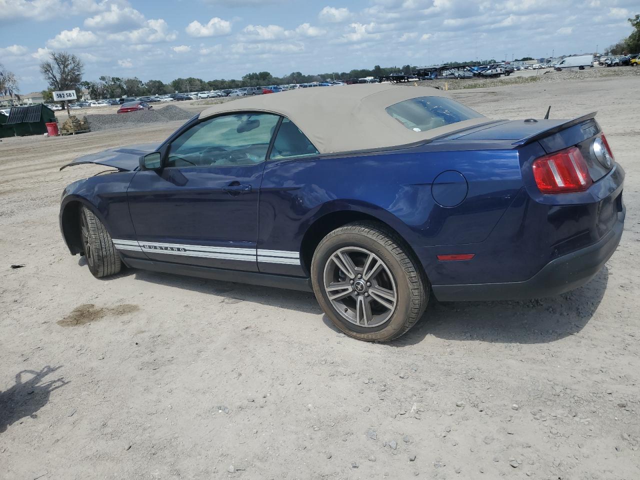 1ZVBP8EN5A5169455 2010 Ford Mustang