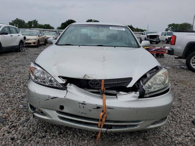 2003 Toyota Camry Le VIN: JTDBE32K030225386 Lot: 55529044