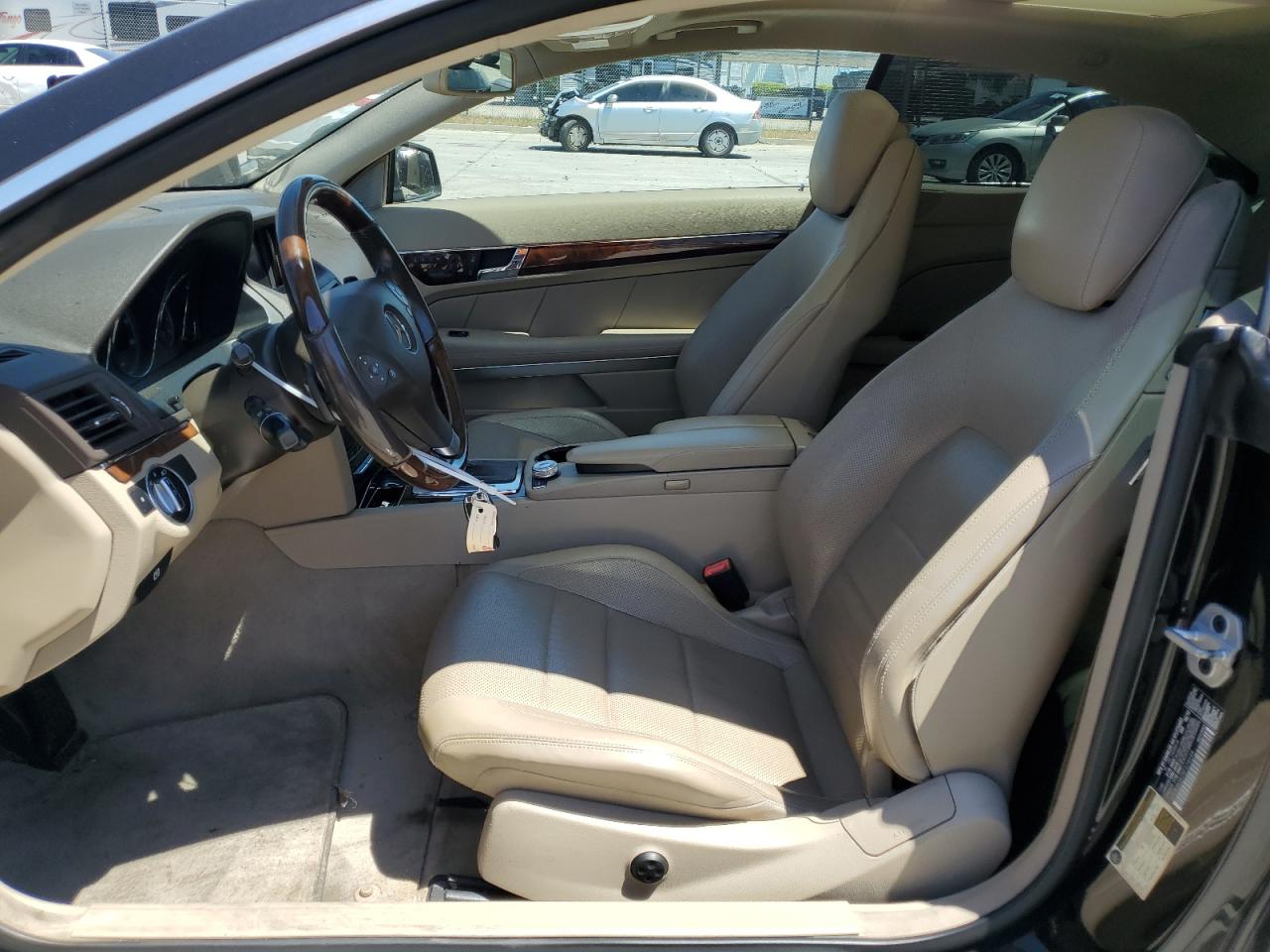 WDDKJ5GB2BF074648 2011 Mercedes-Benz E 350