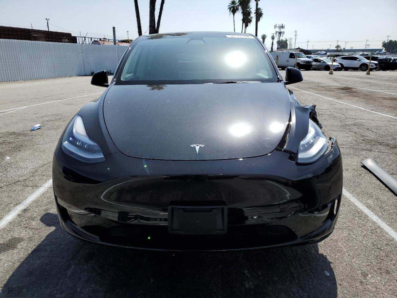 5YJYGDEE4MF295962 2021 Tesla Model Y