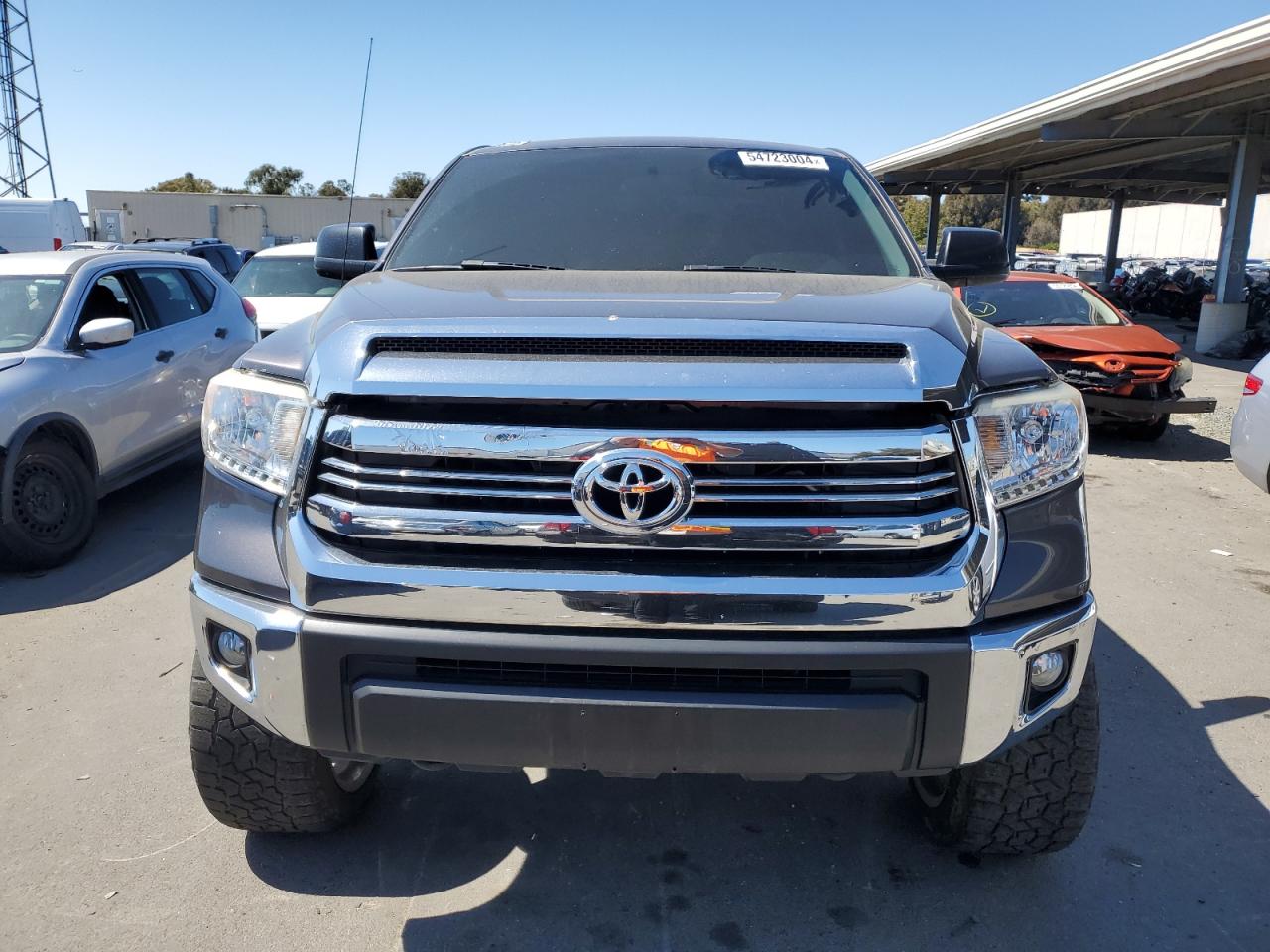 5TFDY5F17GX537635 2016 Toyota Tundra Crewmax Sr5