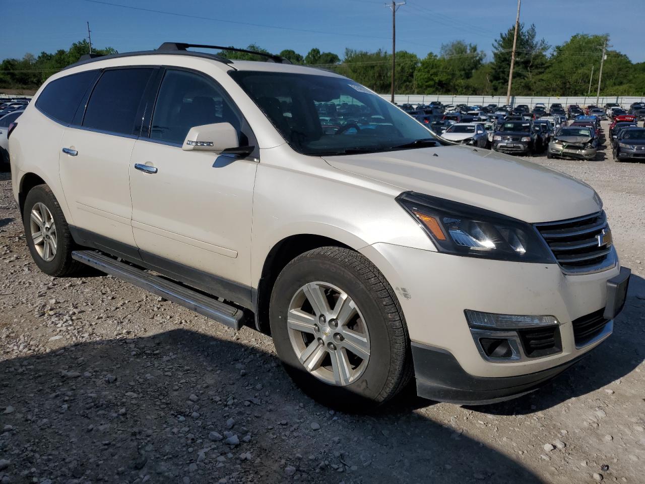 1GNKVHKD6EJ242096 2014 Chevrolet Traverse Lt