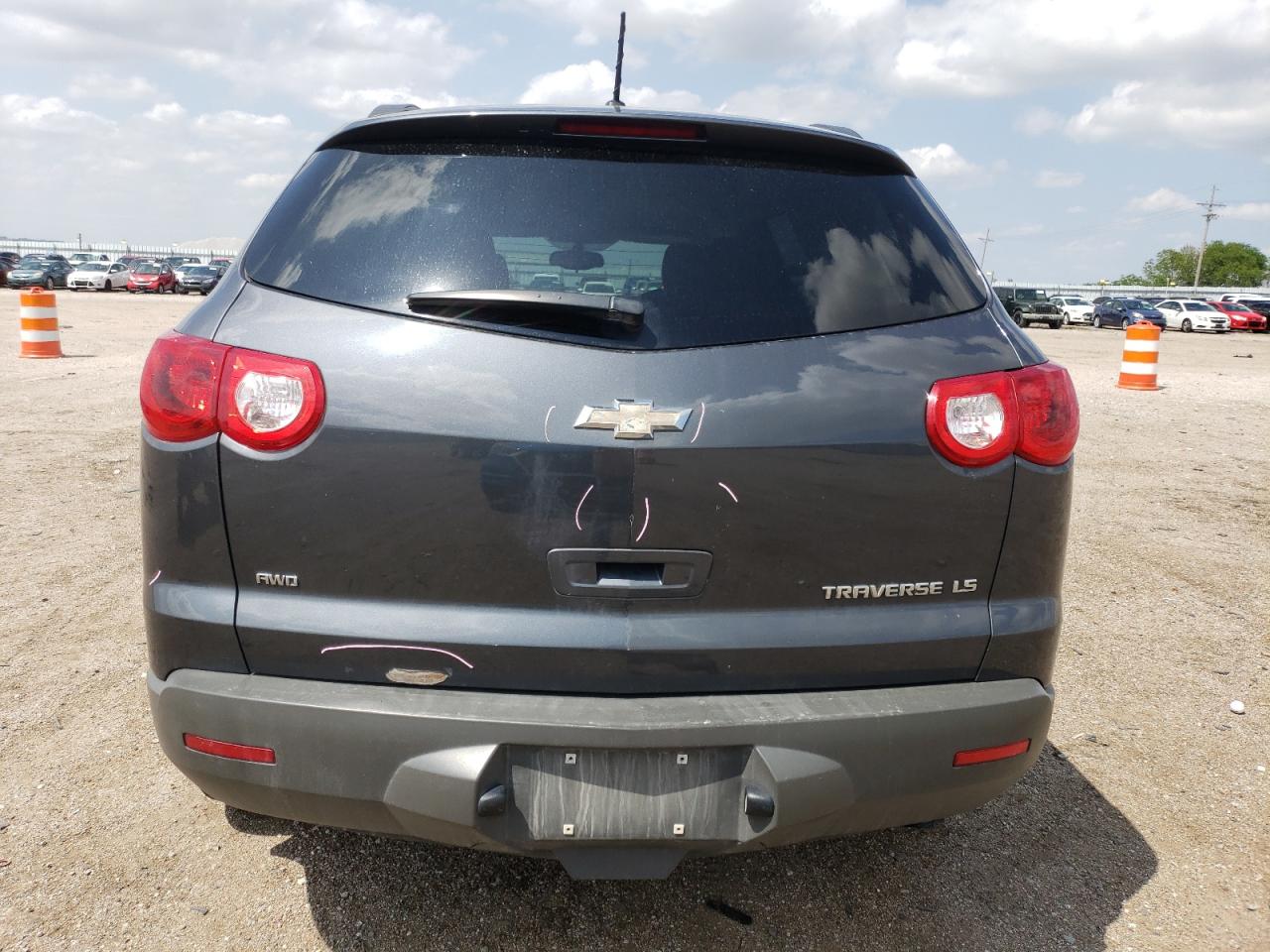 1GNKVFED7CJ413046 2012 Chevrolet Traverse Ls