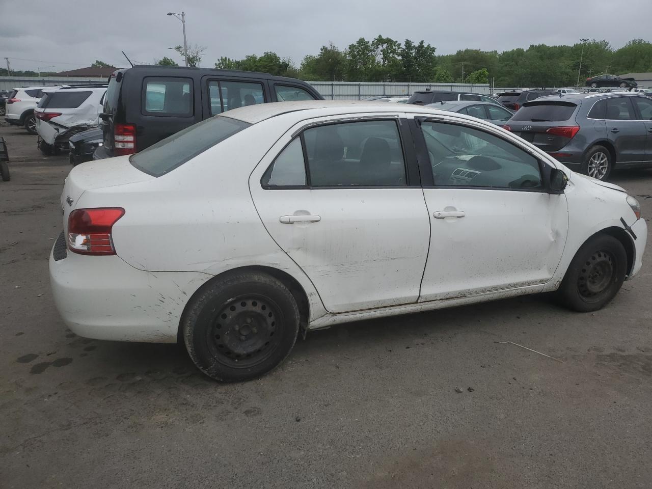 JTDBT923981280969 2008 Toyota Yaris