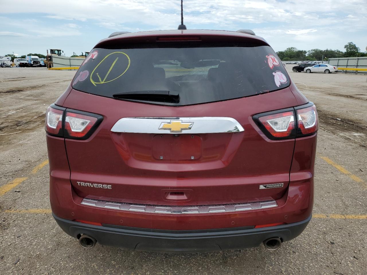 1GNKRJKD1HJ172460 2017 Chevrolet Traverse Premier