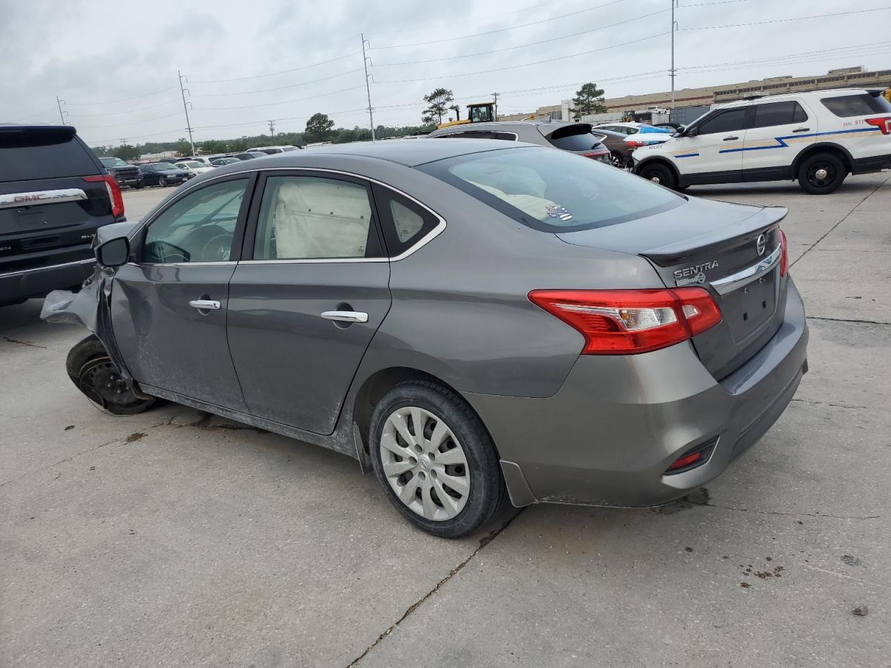 2016 Nissan Sentra S vin: 3N1AB7AP1GY226022