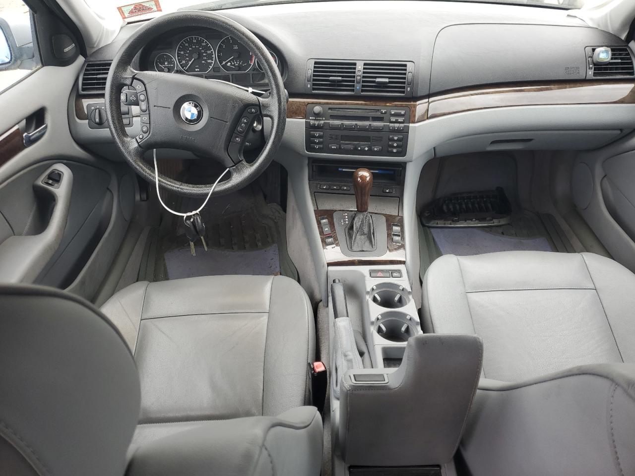 WBAEV53483KM27807 2003 BMW 330 I