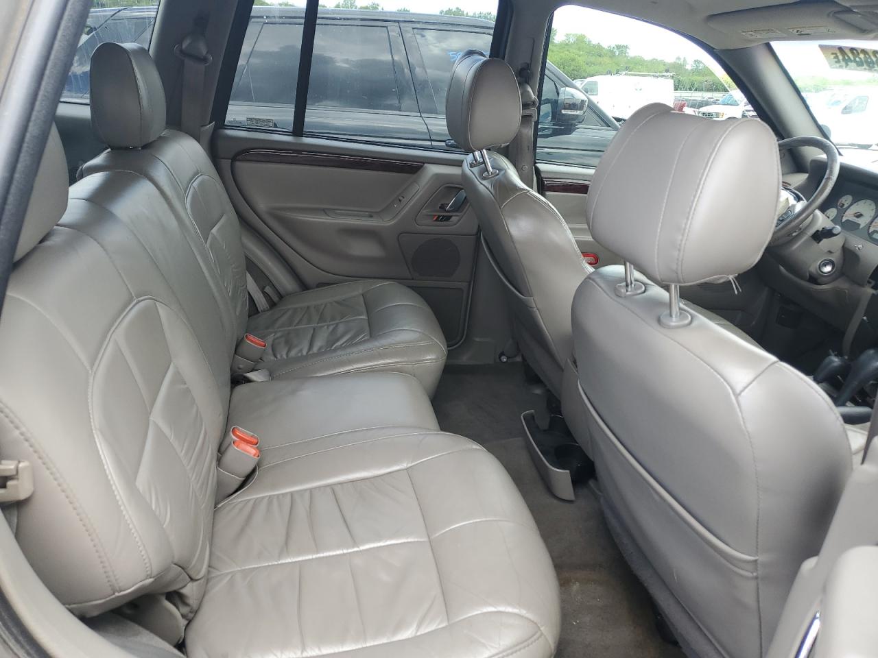 1J4GW58N21C530295 2001 Jeep Grand Cherokee Limited