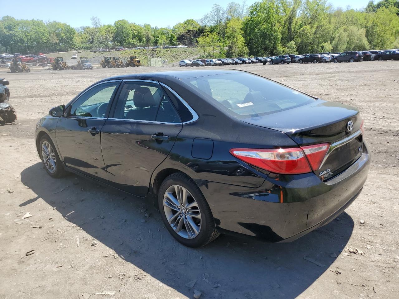 2017 Toyota Camry Le vin: 4T1BF1FK7HU684518