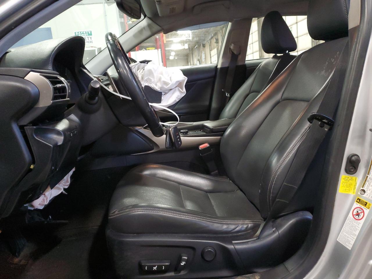 JTHBE1D22E5005348 2014 Lexus Is 350