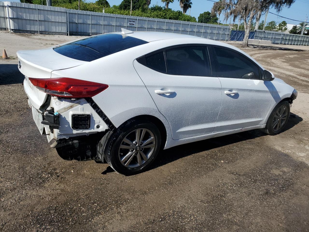 5NPD84LF8JH383806 2018 Hyundai Elantra Sel