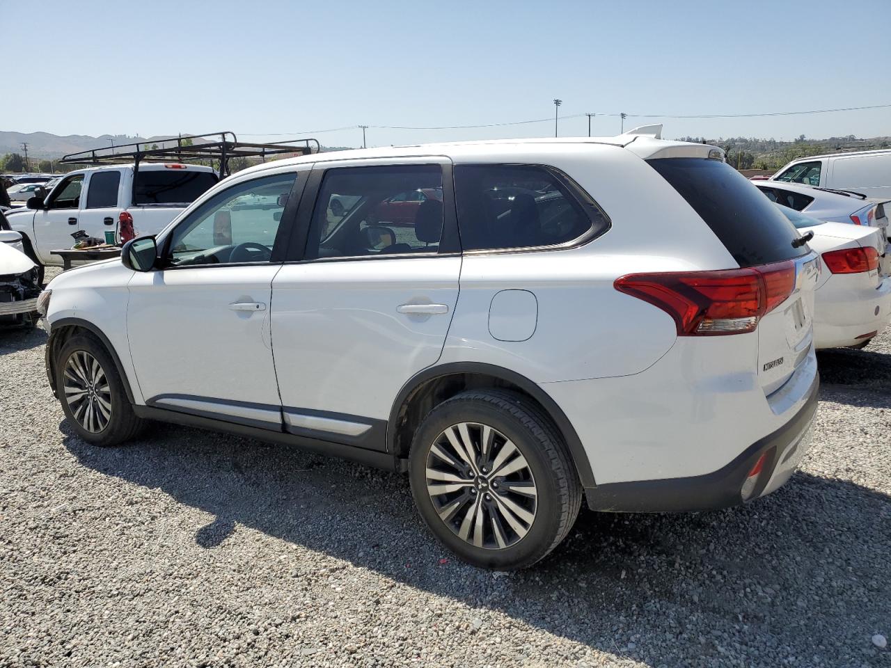 JA4AD2A34KZ012206 2019 Mitsubishi Outlander Es